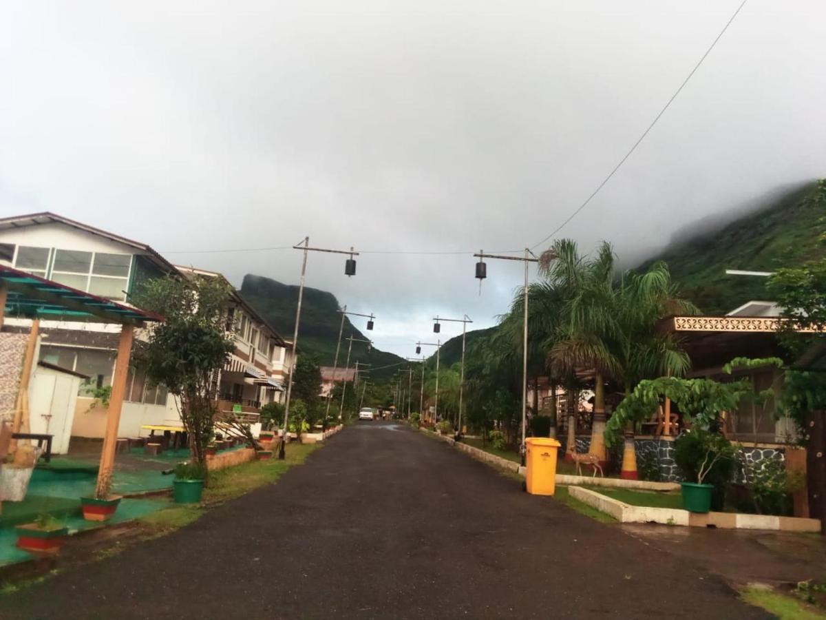 Rainforest Resort And Spa, Igatpuri -Nature'S Luxury Awaits Exterior photo