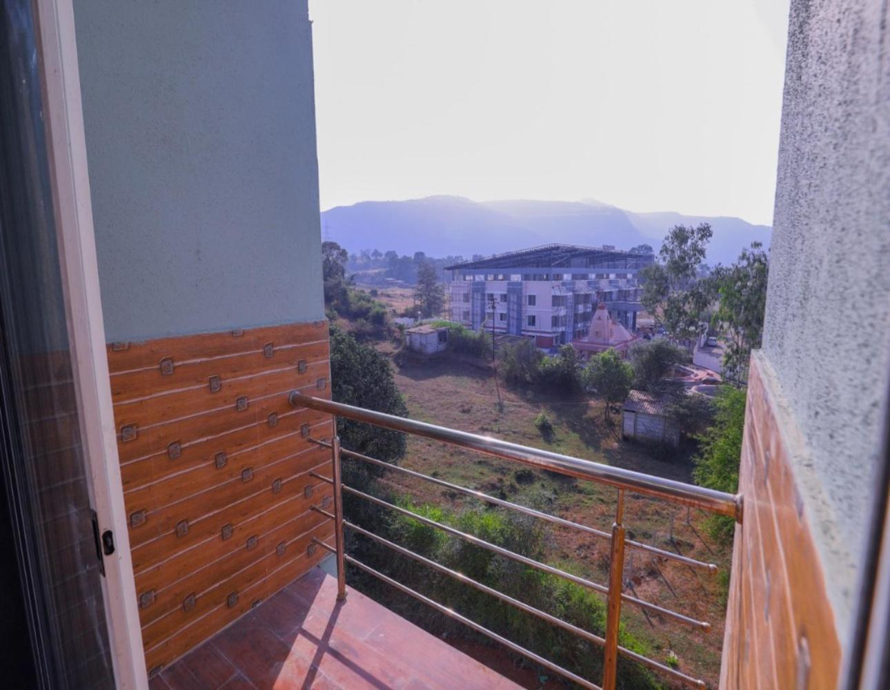 Rainforest Resort And Spa, Igatpuri -Nature'S Luxury Awaits Exterior photo